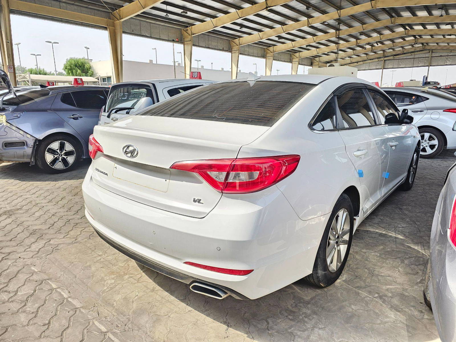 2016 HYUNDAI SONATA — 190761 KM — Lot 178450 — Main - Marhaba Auctions Used Cars - Image 4