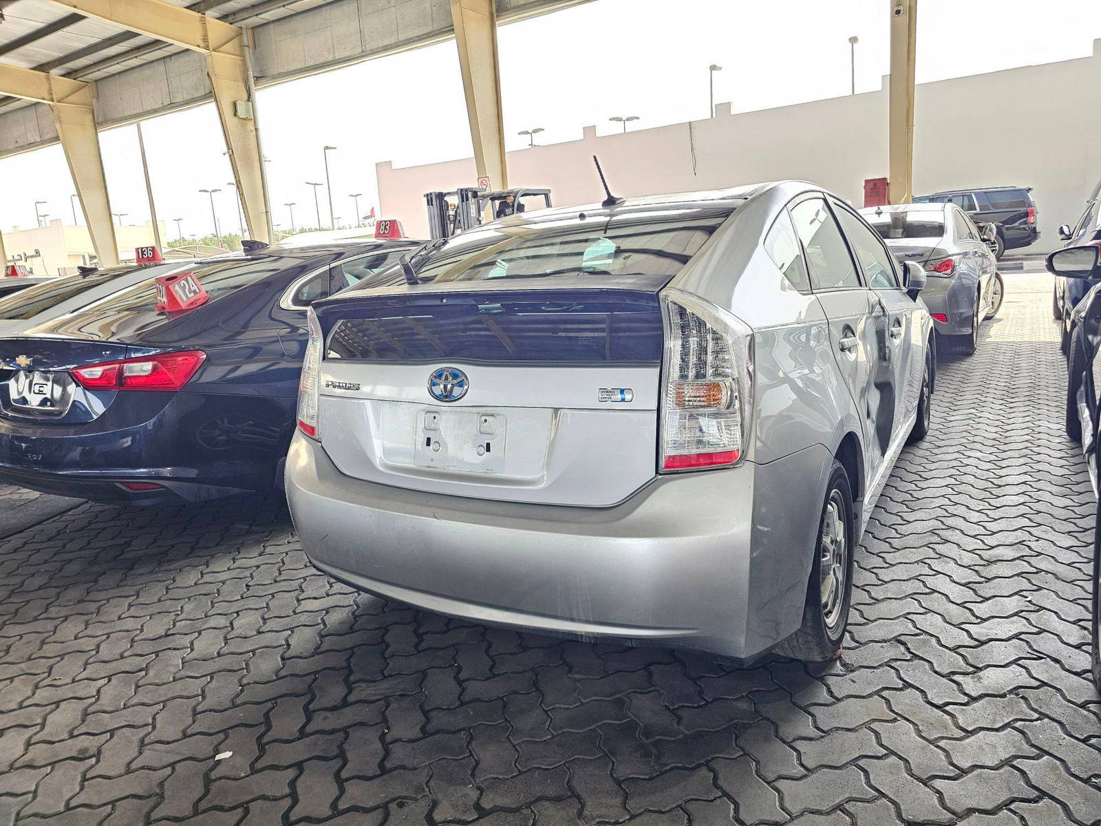 2011 TOYOTA PRIUS — 205073 Miles — Lot B0261207 — Main - Marhaba Auctions Used Cars - Image 3