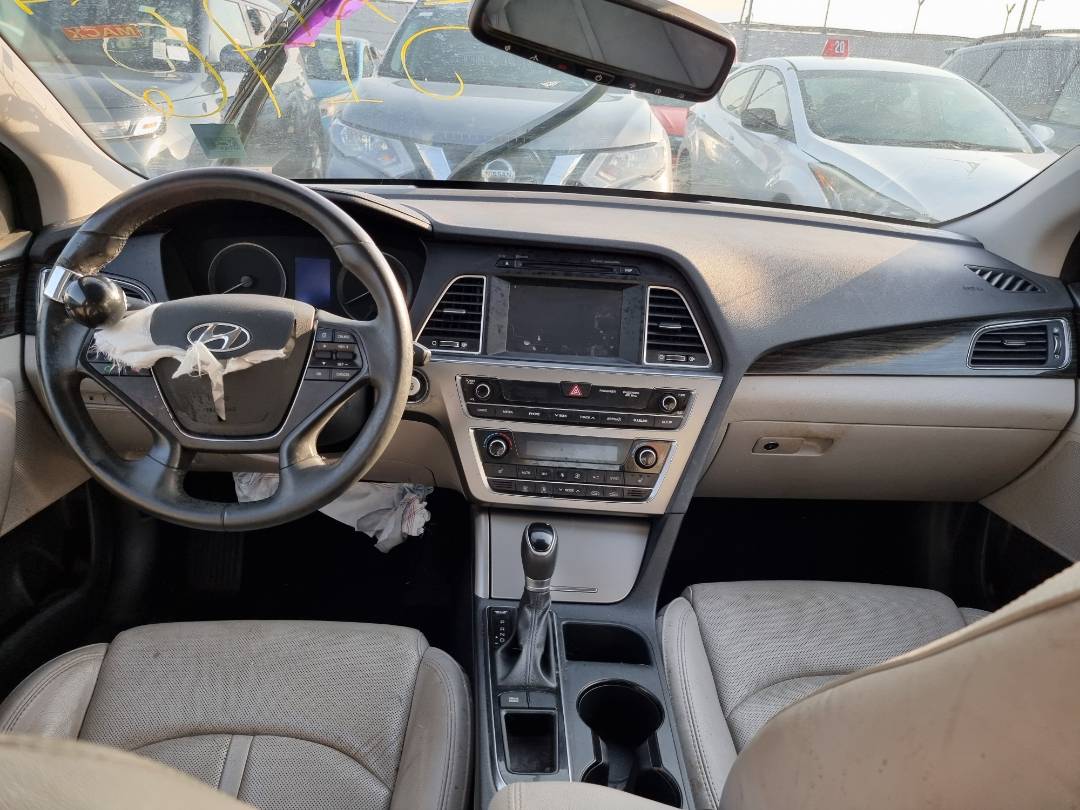 2017 HYUNDAI SONATA — 83614 KM — Lot 125487 — Ind. 12 - Marhaba Auctions Used Cars - Image 8