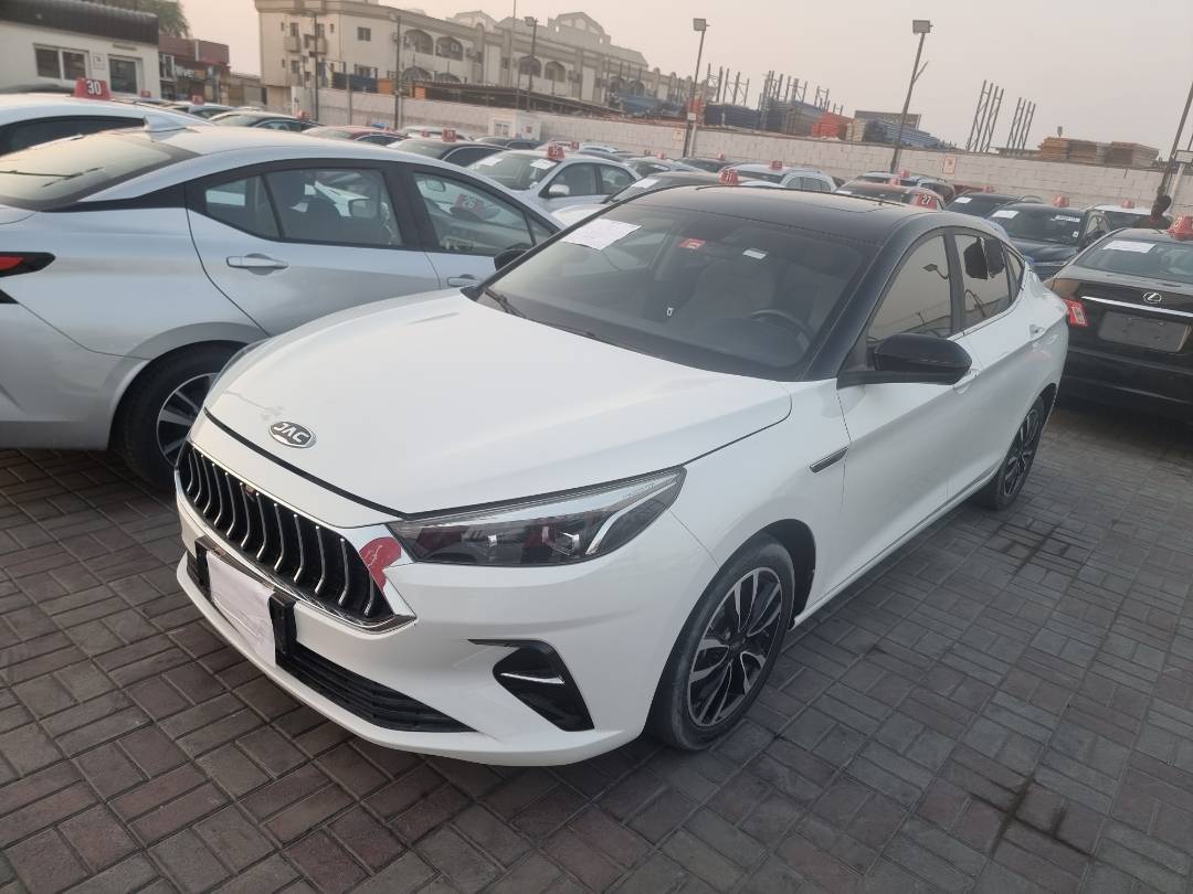 2023 JAC J7 — 58864 KM — Lot 4017138 — Ind. 12 - Marhaba Auctions Used Cars - Image 3