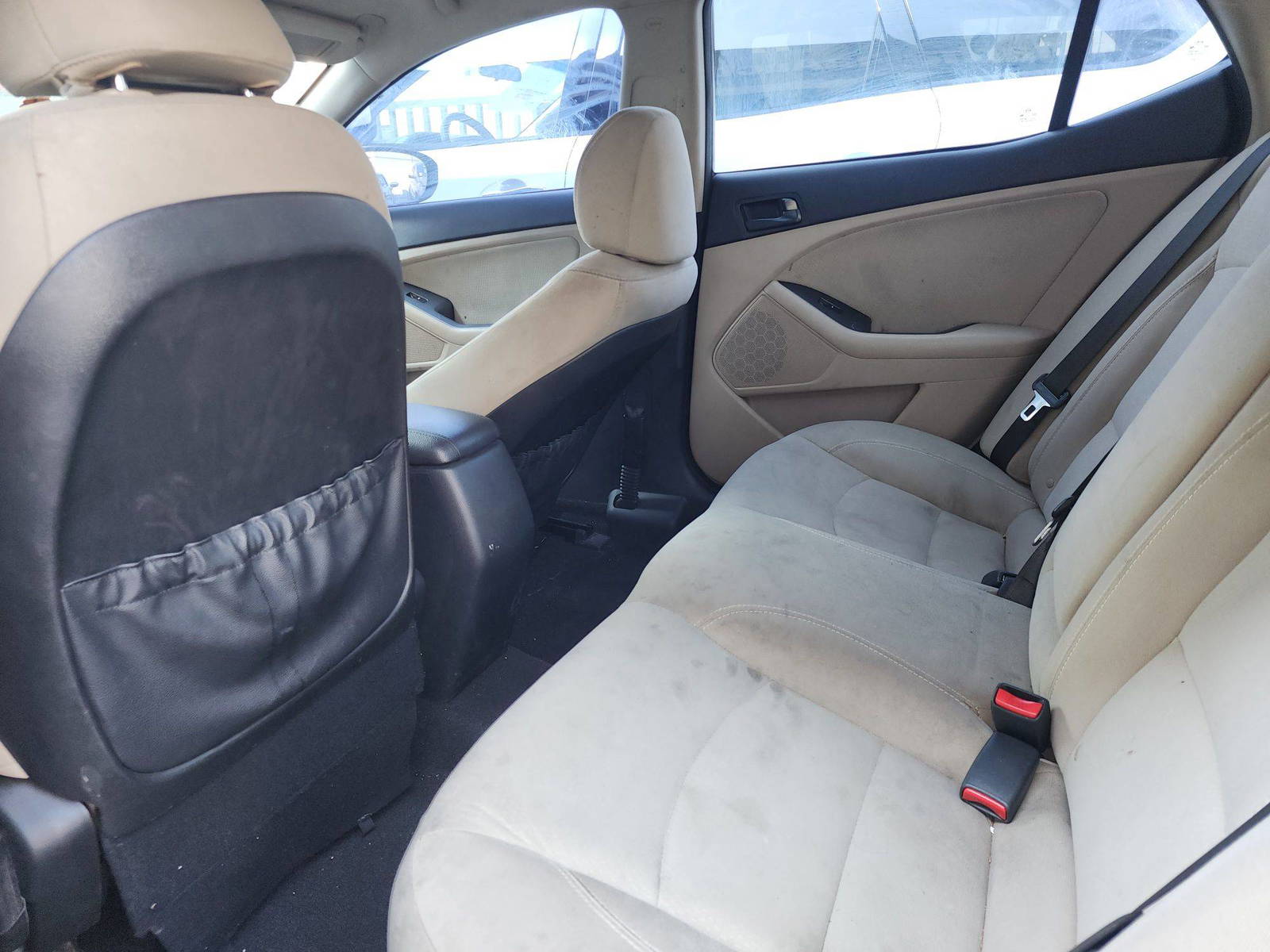 KIA OPTIMA 2015 - Marhaba Auction Used Cars - Image 8