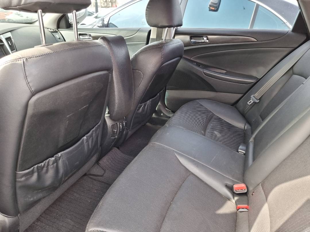HYUNDAI SONATA 2012 - Marhaba Auction Used Cars - Image 7