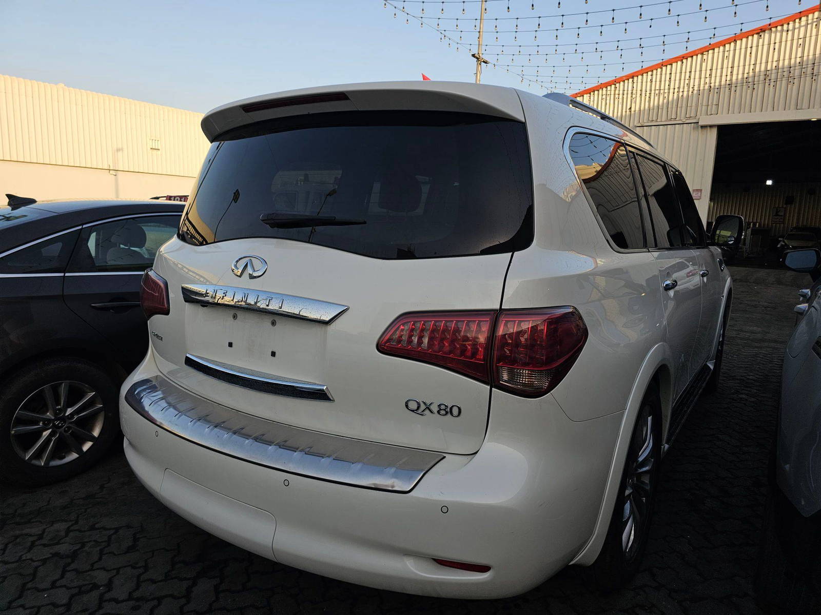 INFINITI QX80 2015 - Marhaba Auction Used Cars - Image 3