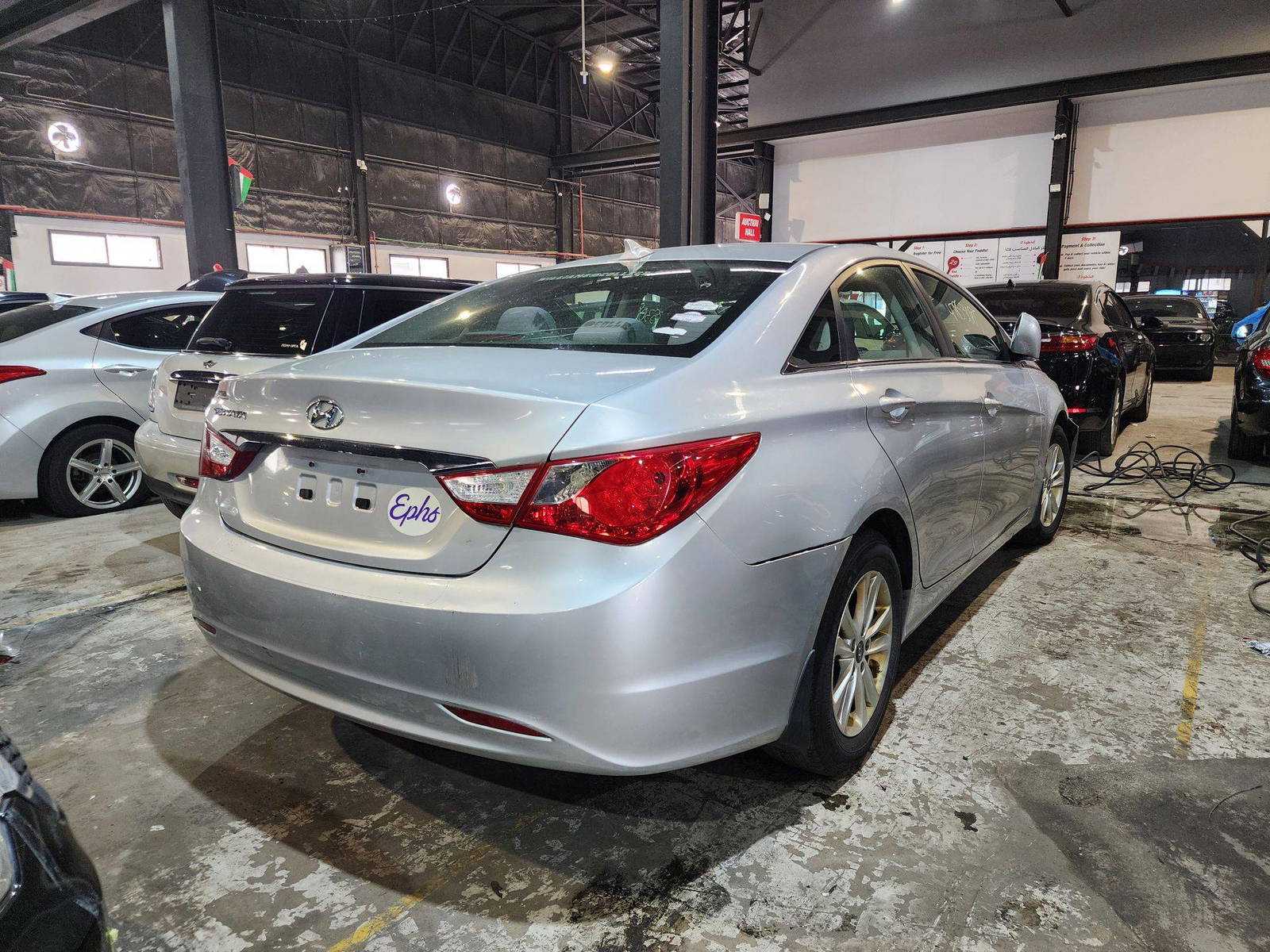 2013 HYUNDAI SONATA — 153567 Miles — Lot 47853085 — Al Quoz - Marhaba Auctions Used Cars - Image 3