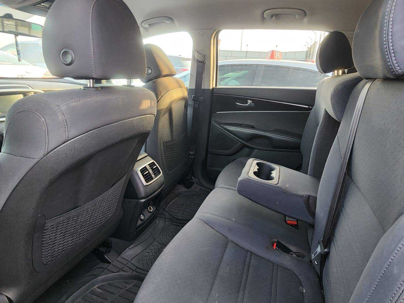 KIA SORENTO 2020 - Marhaba Auction Used Cars - Image 10