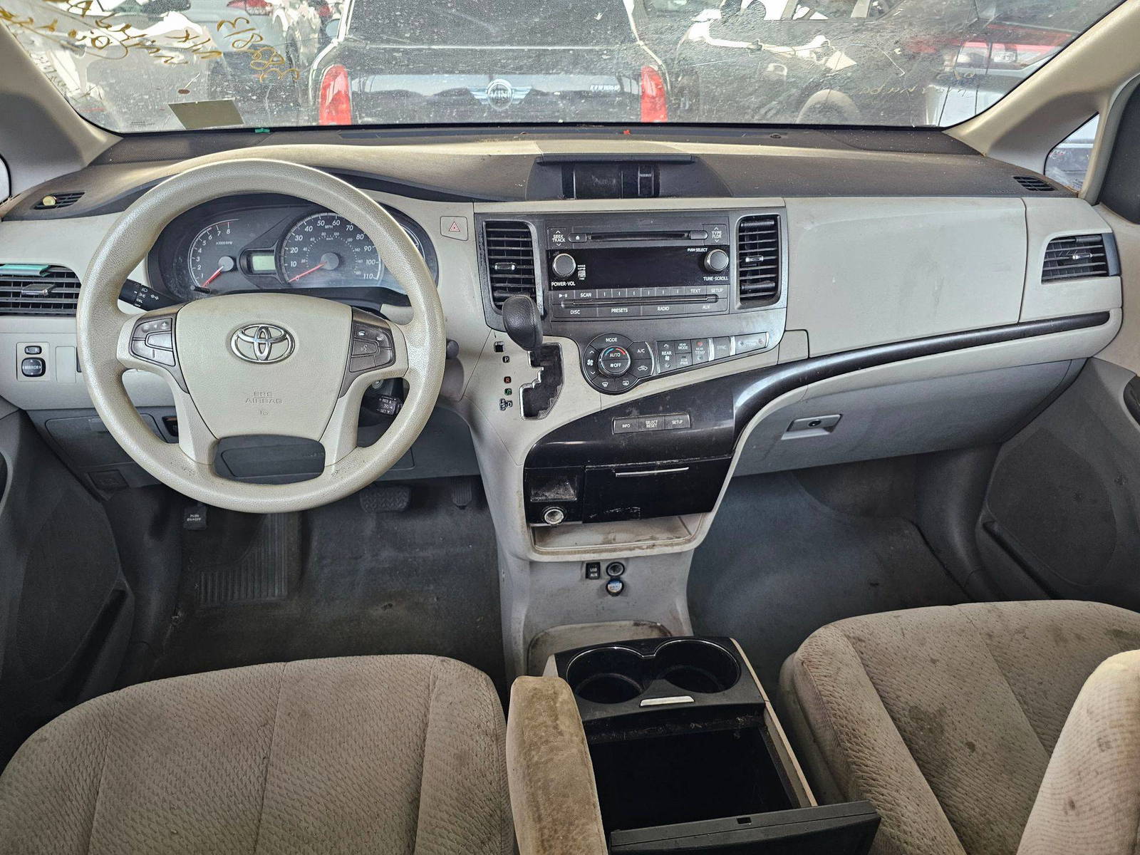 2013 TOYOTA SIENNA — 225158 Miles — Lot 1253479 — Souq - Marhaba Auctions Used Cars - Image 7