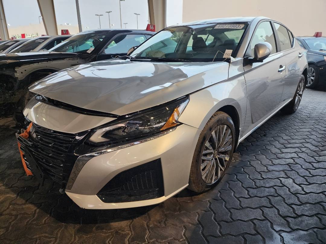 2023 NISSAN ALTIMA — 5393 Miles — Lot 399716 — Souq - Marhaba Auctions Used Cars - Image 8