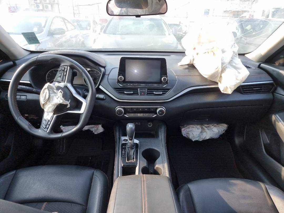 2022 NISSAN ALTIMA — 39575 Miles — Lot V5NN357138 — Souq - Marhaba Auctions Used Cars - Image 7