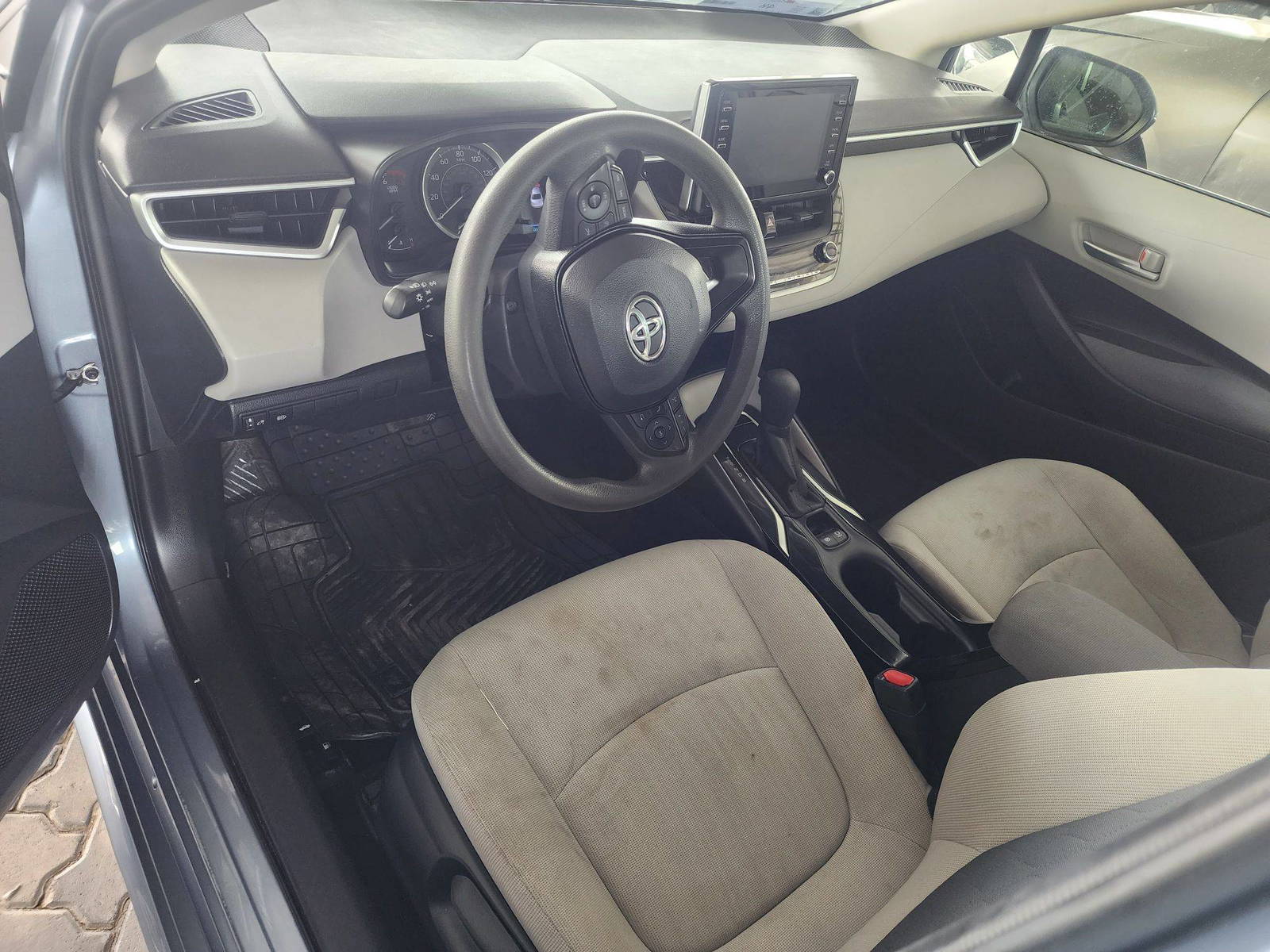 2020 TOYOTA COROLLA — 89292 Miles — Lot 24210120 - Marhaba Auctions Used Cars - Image 9