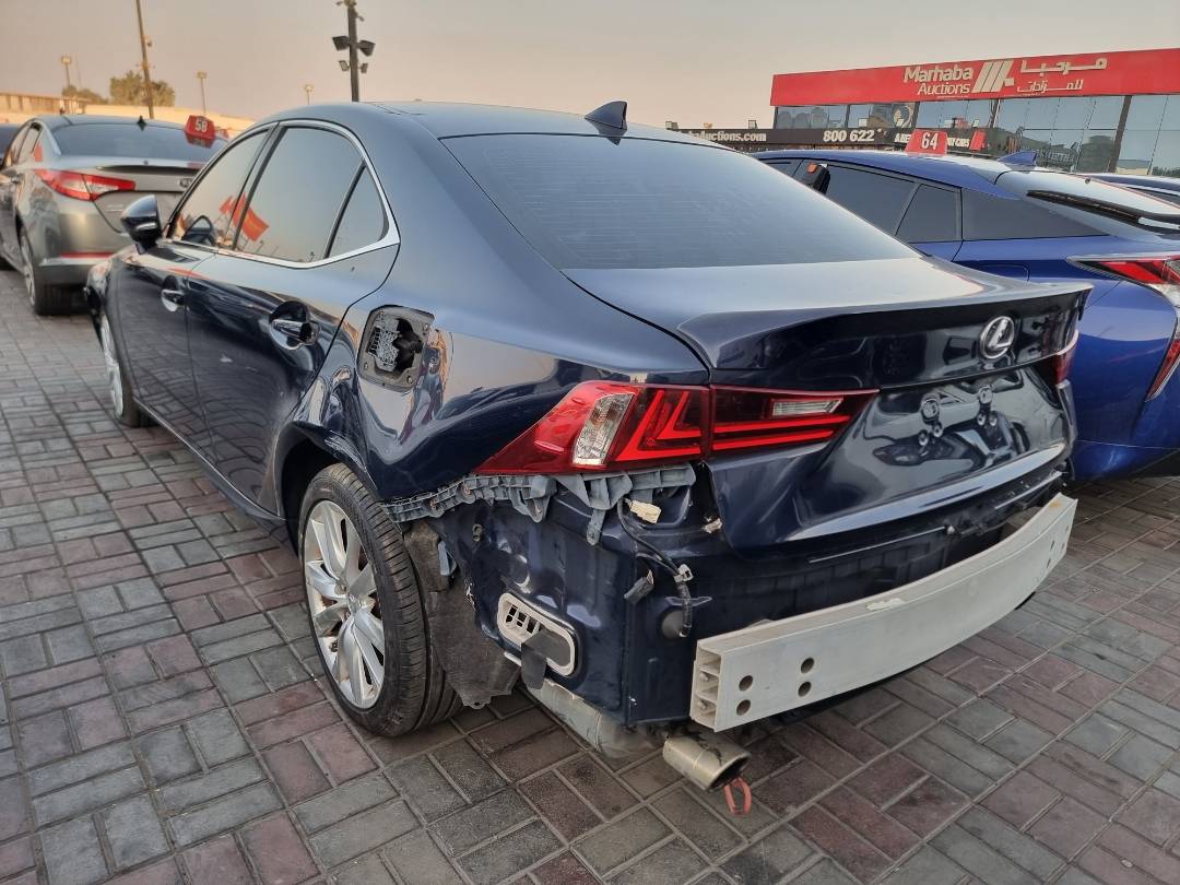 2015 LEXUS IS 250 — 139856 Miles — Lot 065880 — Ind. 12 - Marhaba Auctions Used Cars - Image 4