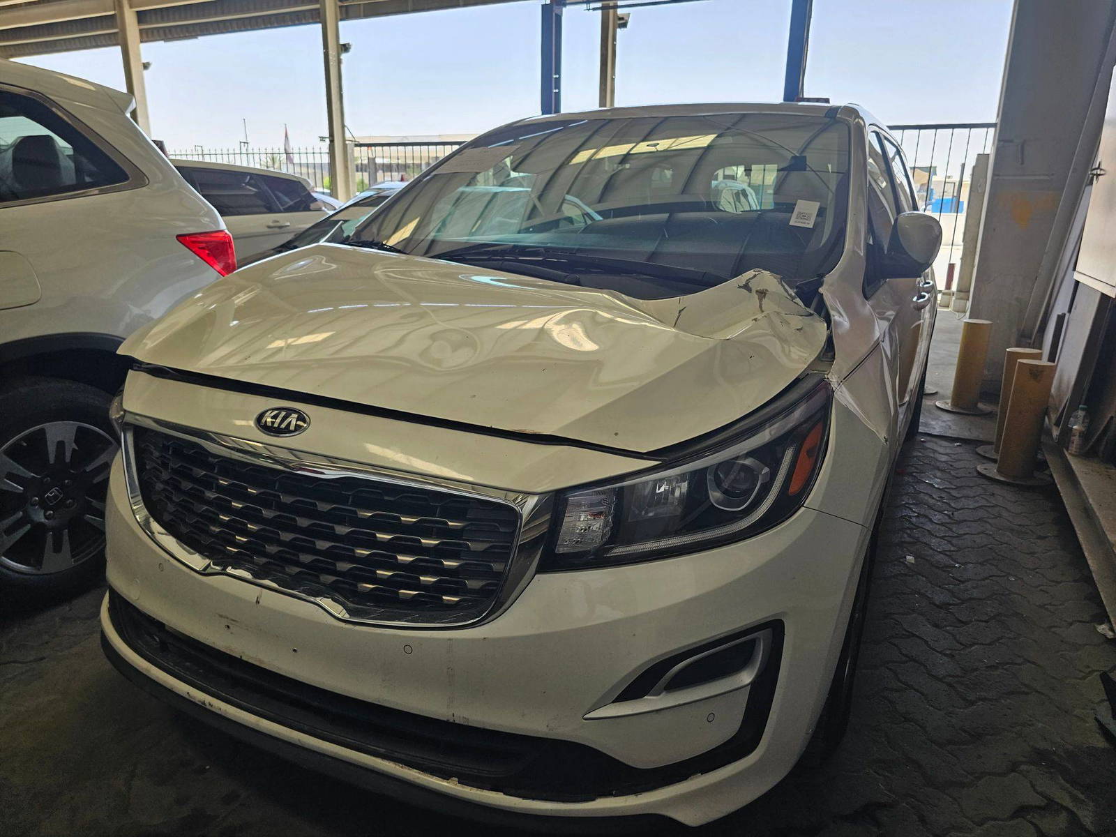 KIA SEDONA 2019 - Marhaba Auction Used Cars - Image 4