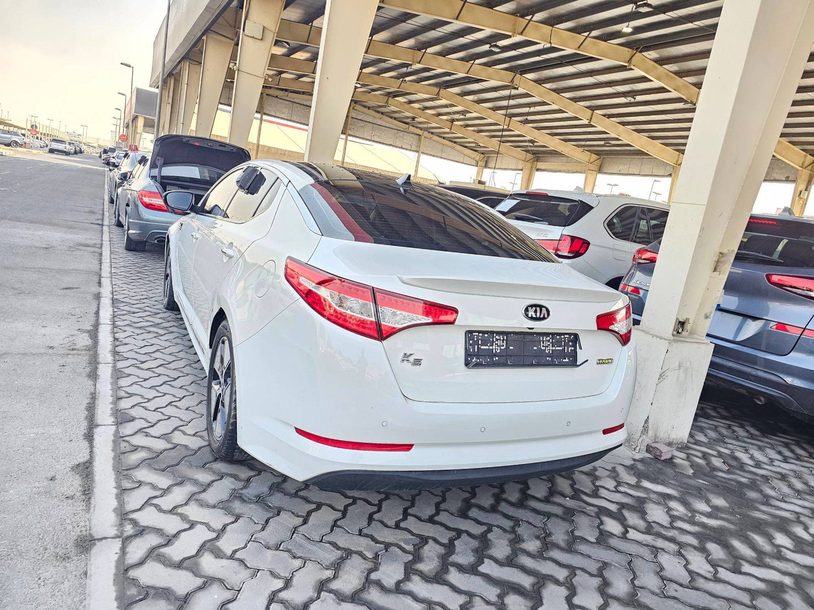 2013 KIA K5 — 284625 KM — Lot A035128 — Souq - Marhaba Auctions Used Cars - Image 5