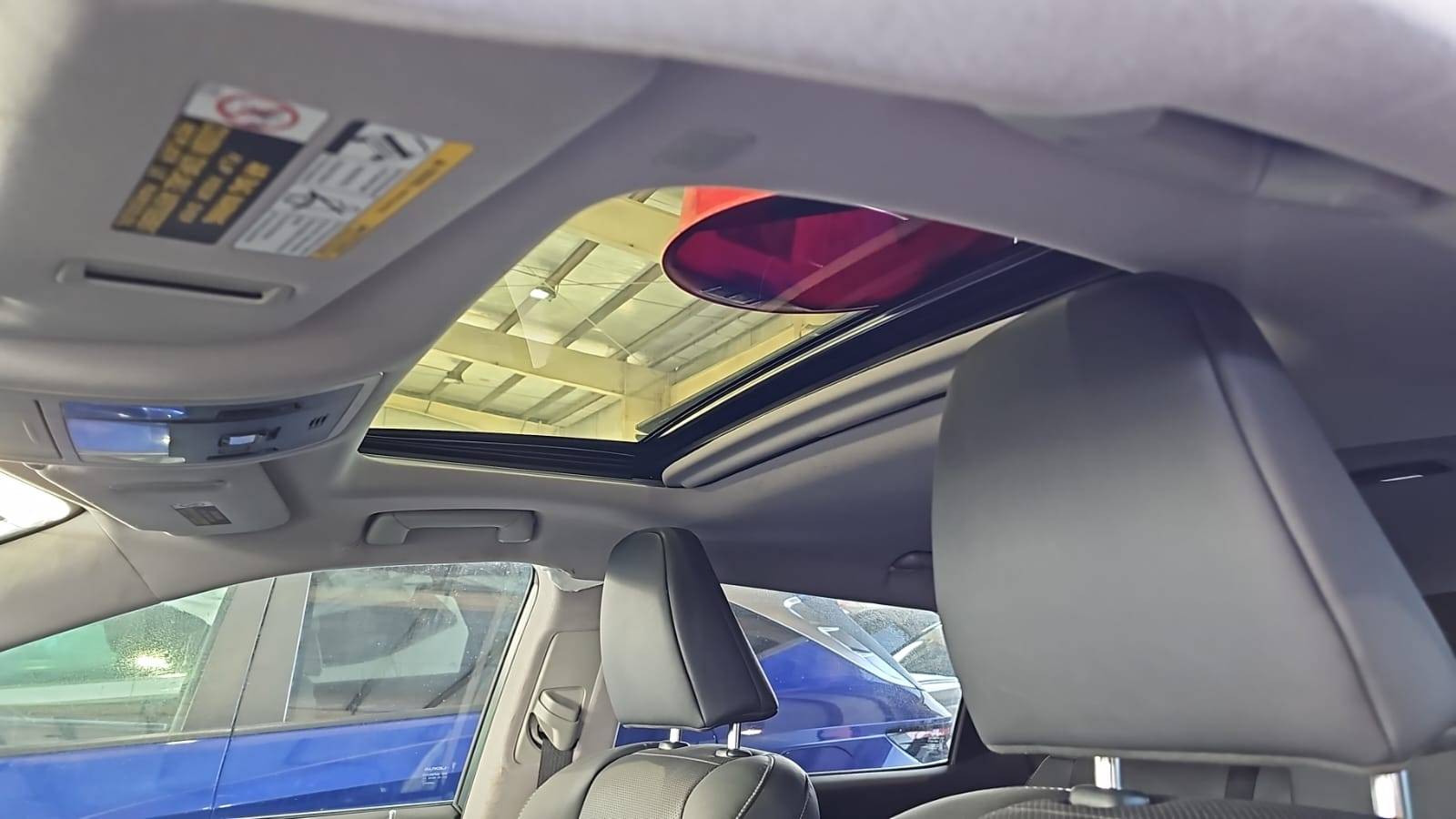 2022 LEXUS RX 350 — 38685 Miles — Lot N2039659 — Souq - Marhaba Auctions Used Cars - Image 5