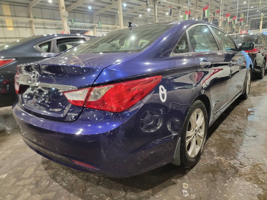 2013 HYUNDAI SONATA — 117525 Miles — Lot 79667133 - Marhaba Auctions Used Cars - Image 4