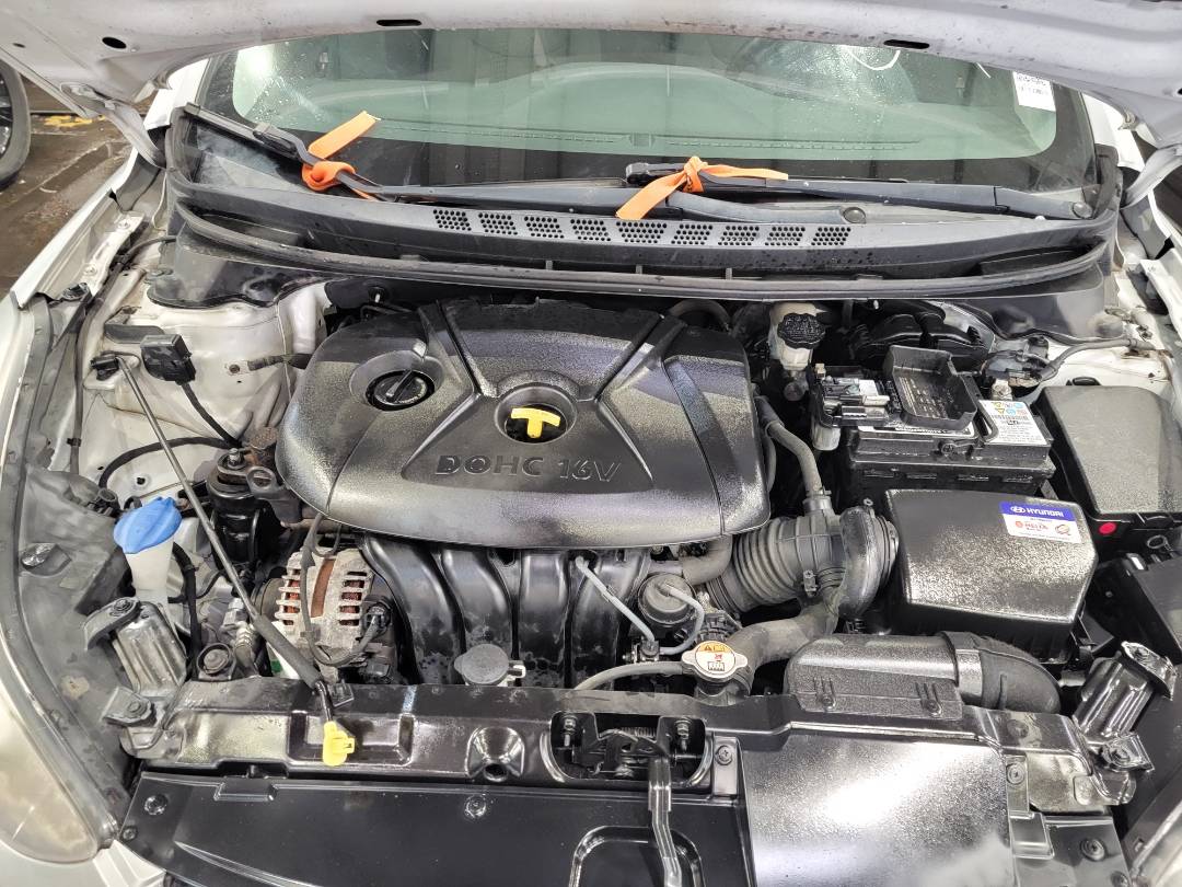 2015 HYUNDAI ELANTRA — 185645 Miles — Lot 66229174 — Main - Marhaba Auctions Used Cars - Image 11