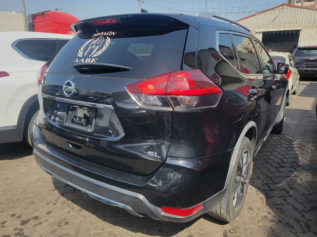 2018 NISSAN ROGUE — 130100 Miles — Lot W465797 — Main - Marhaba Auctions Used Cars - Image 4