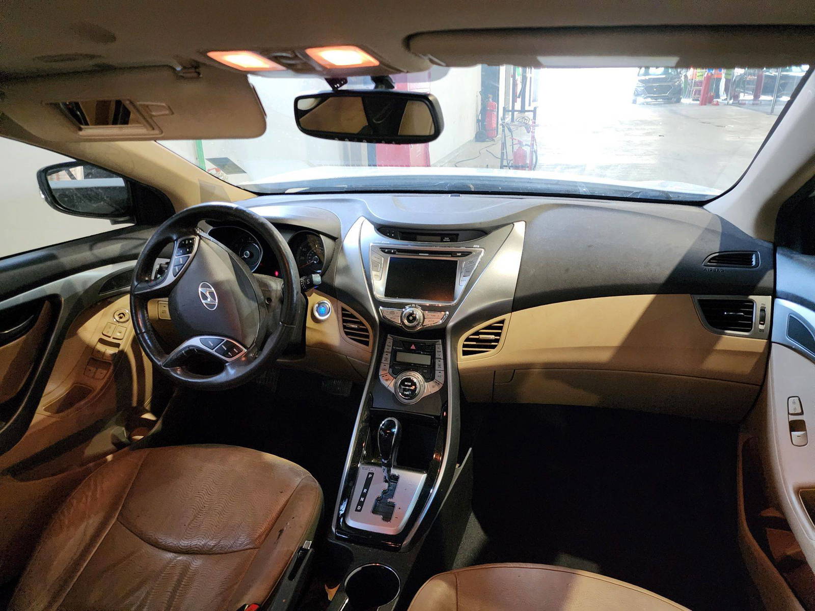 2013 HYUNDAI ELANTRA — 176207 Miles — Lot 67796394 — Al Quoz - Marhaba Auctions Used Cars - Image 8