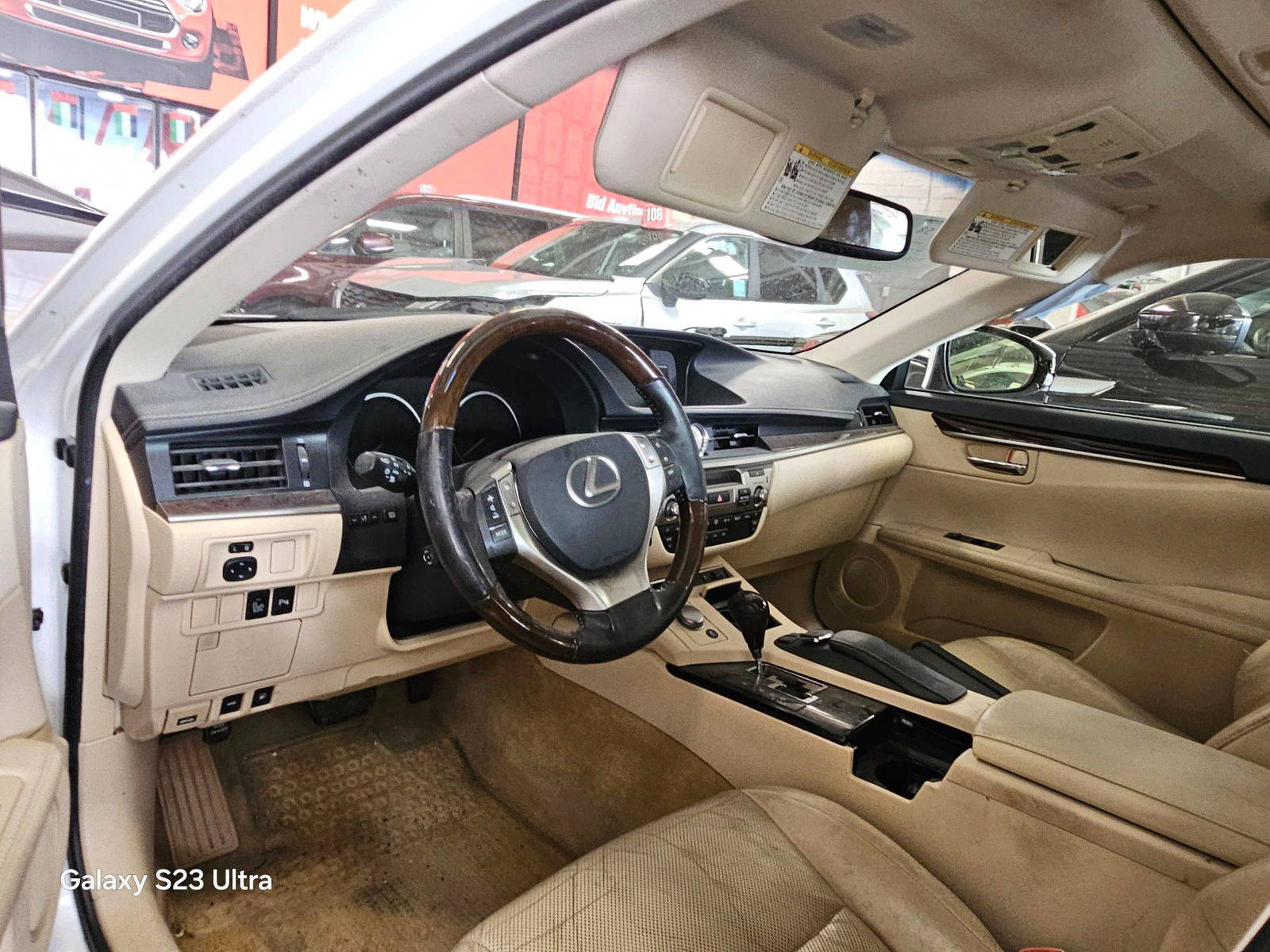 2015 LEXUS ES 350 — 125609 Miles — Lot 94075015 — Main - Marhaba Auctions Used Cars - Image 8