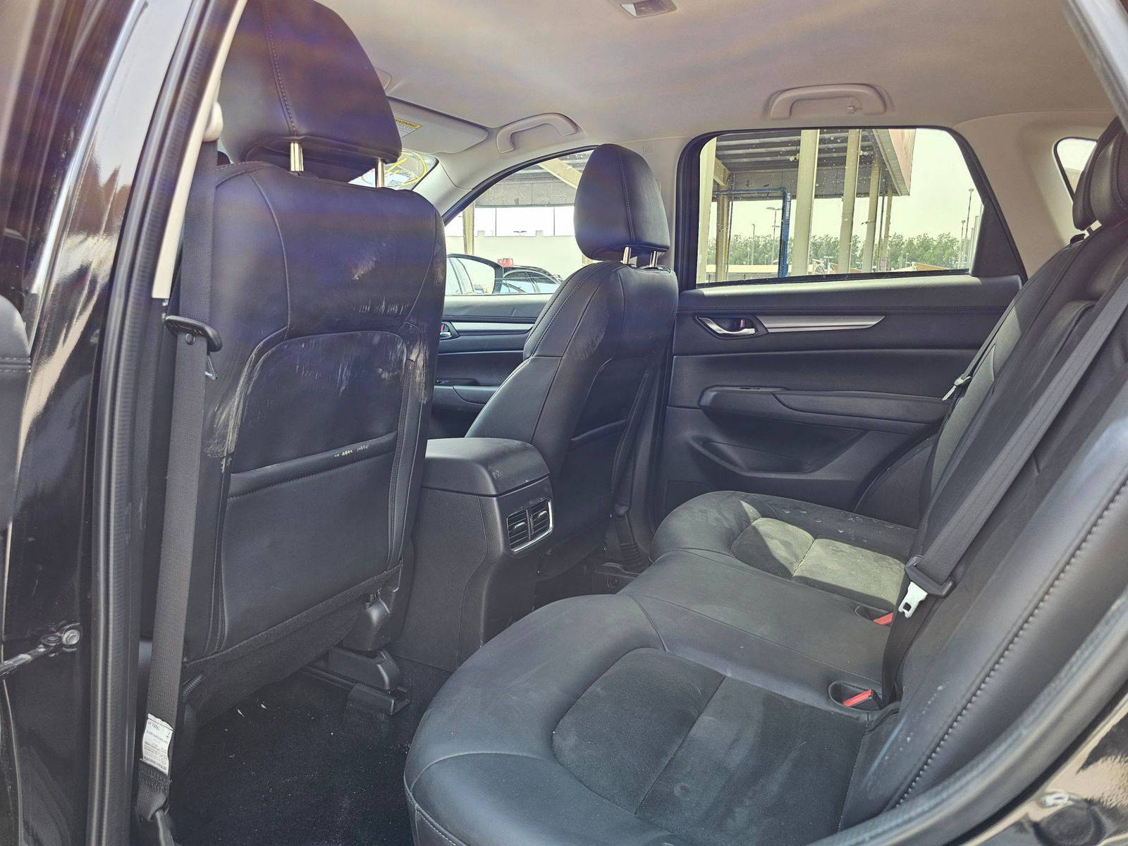 2022 MAZDA CX-5 — 35763 Miles — Lot 5N0541336 — Souq - Marhaba Auctions Used Cars - Image 6