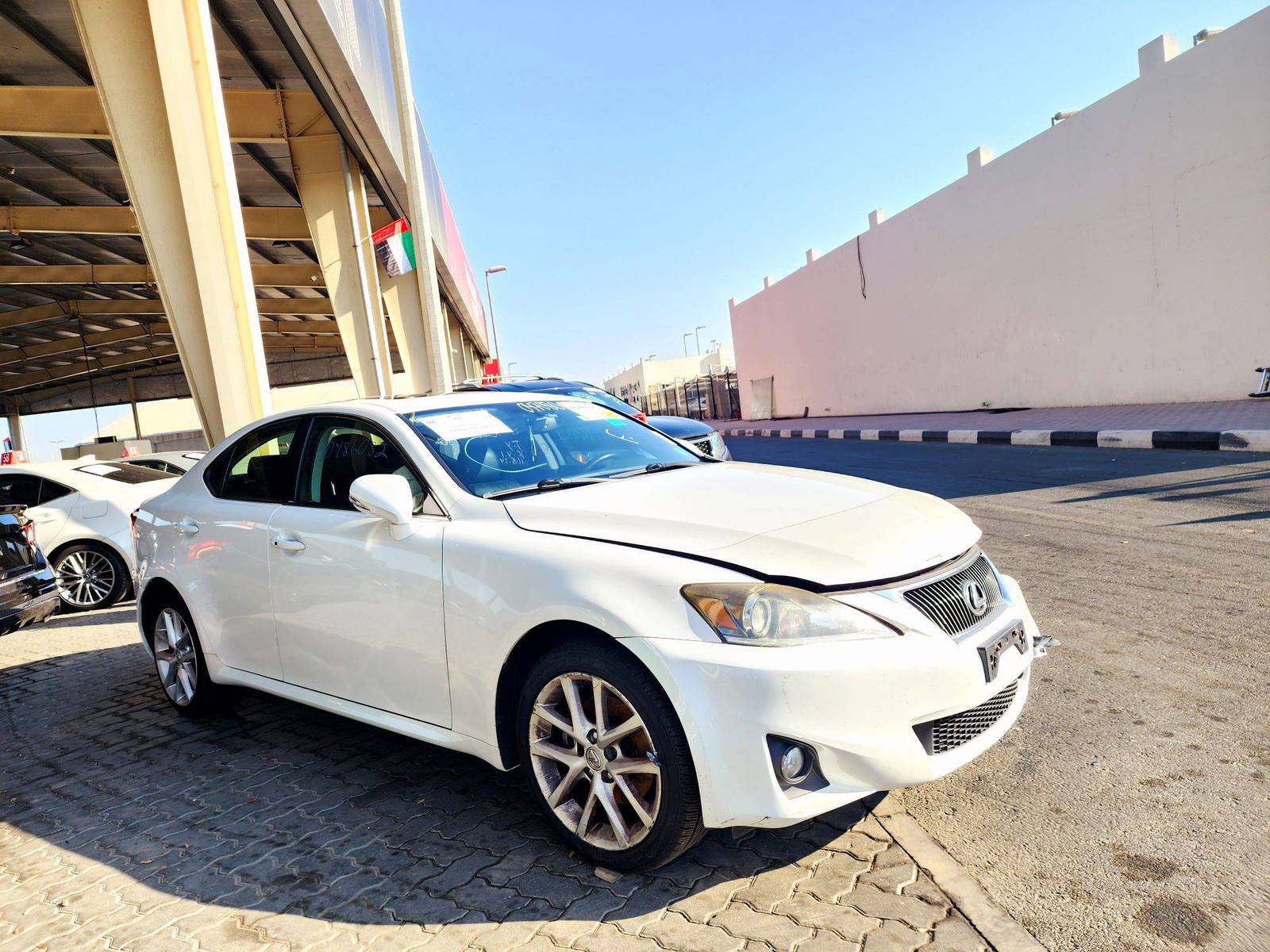 2011 LEXUS IS 250 — 160826 Miles — Lot 40486082 — Souq - Marhaba Auctions Used Cars - Image 4