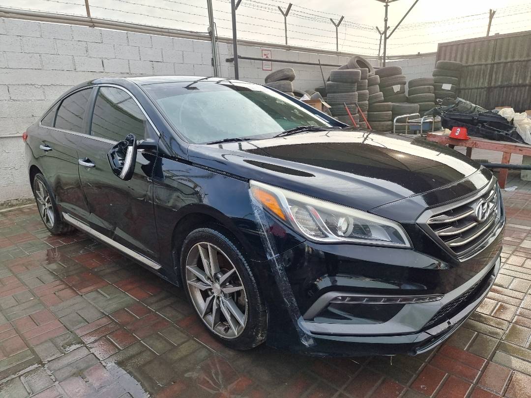 2015 HYUNDAI SONATA — 150673 Miles — Lot 215487 — Ind. 12 - Marhaba Auctions Used Cars - Image 3