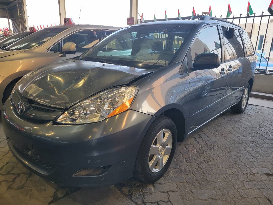 2007 TOYOTA SIENNA — 191496 Miles — Lot 041352 — Main - Marhaba Auctions Used Cars - Image 5