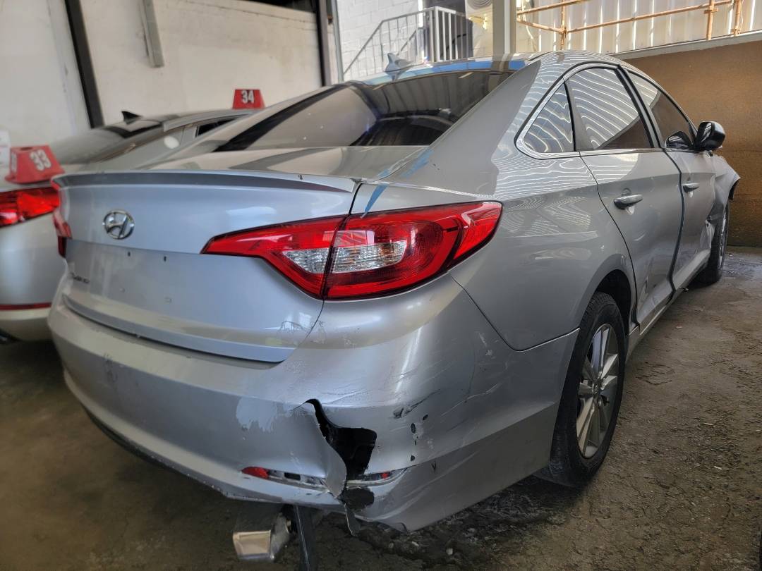 2017 HYUNDAI SONATA — 158747 Miles — Lot 522112 - Marhaba Auctions Used Cars - Image 4