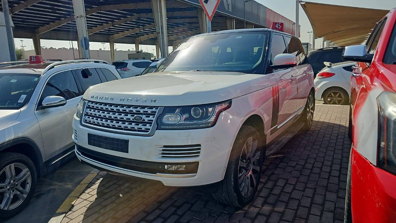 2014 LAND ROVER RANGE ROVER VOGUE — 246795 KM — Lot EA130937 — Souq - Marhaba Auctions Used Cars - Image 11