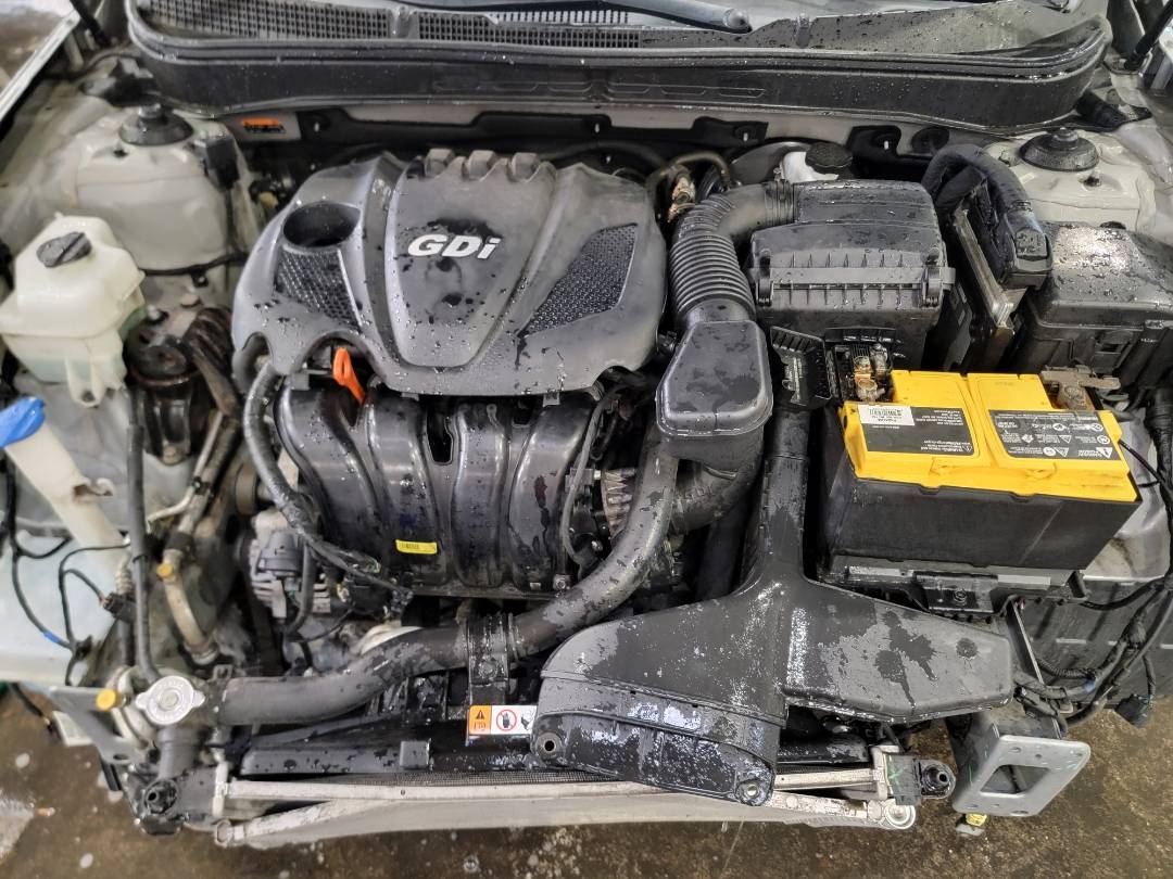 2014 HYUNDAI SONATA — 142306 Miles — Lot H878321 - Marhaba Auctions Used Cars - Image 8