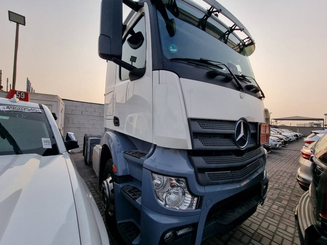 2018 MERCEDES BENZ ACTROS 1845 — 705007 KM — Lot 994730 — Ind. 12 - Marhaba Auctions Used Cars - Image 4