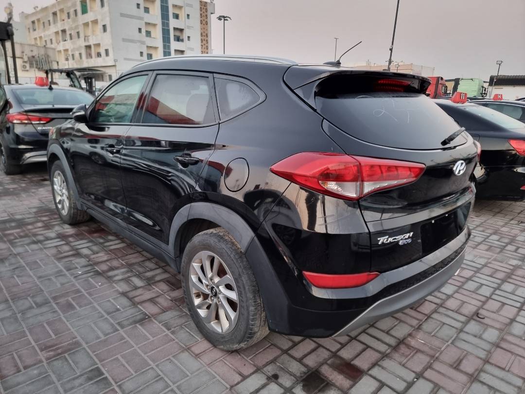 2016 HYUNDAI TUCSON — 142506 Miles — Lot 2154987 — Main - Marhaba Auctions Used Cars - Image 4