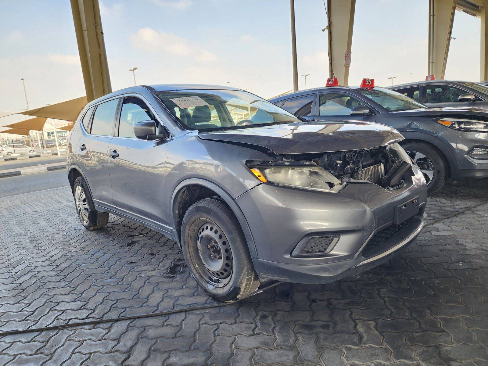 2016 NISSAN ROGUE — 168129 Miles — Lot V8GC911131 — Souq - Marhaba Auctions Used Cars - Image 4