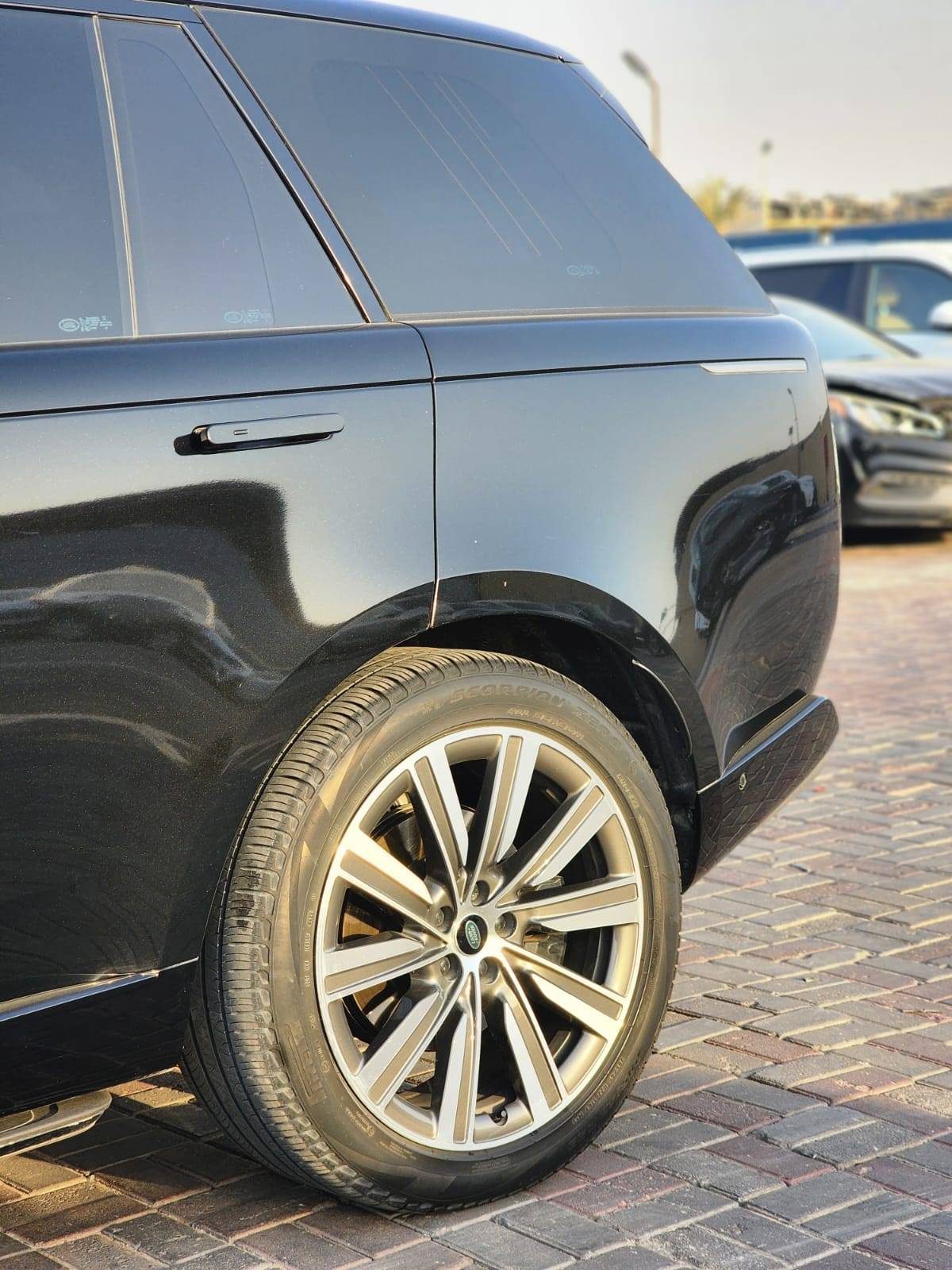 2023 LAND ROVER RANGE ROVER VOGUE — sold — 55297 KM — Lot 6PA027582 - Marhaba Auctions Used Cars - Image 7