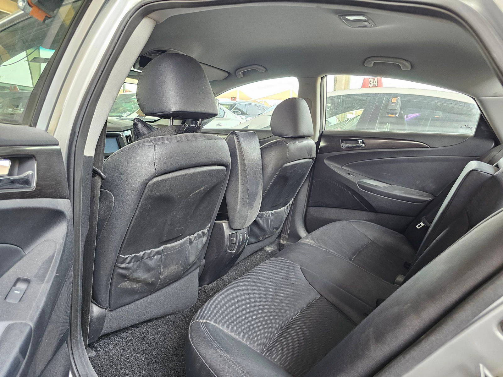2013 HYUNDAI SONATA — 123651 KM — Lot 485294 — Souq - Marhaba Auctions Used Cars - Image 6