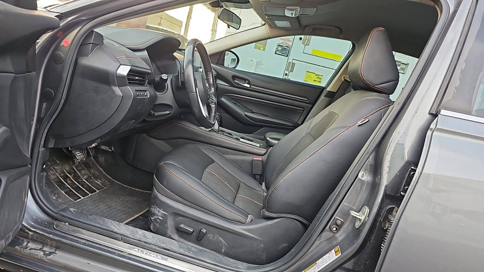 2020 NISSAN ALTIMA — 131017 Miles — Lot V8LN302745 — Souq - Marhaba Auctions Used Cars - Image 9