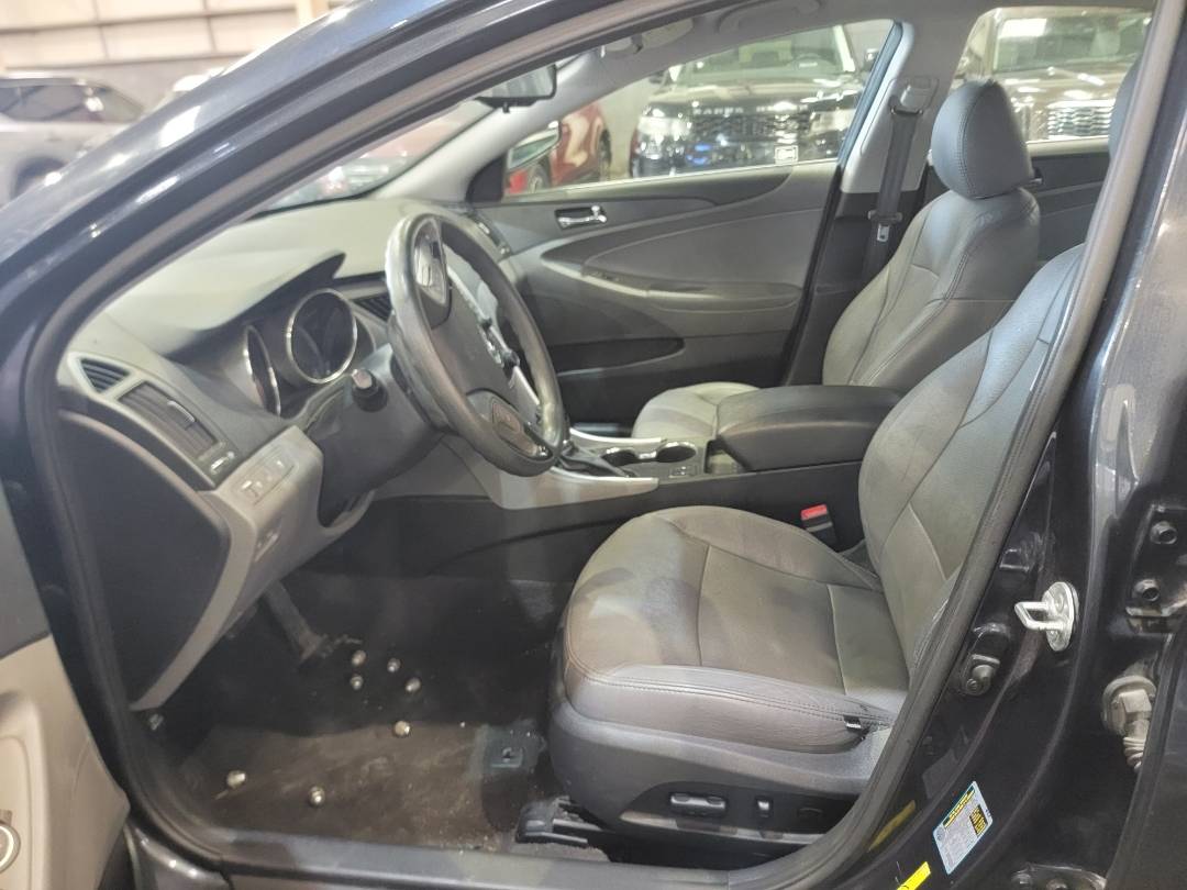 2013 HYUNDAI SONATA — 103983 Miles — Lot 672665 — Main - Marhaba Auctions Used Cars - Image 8