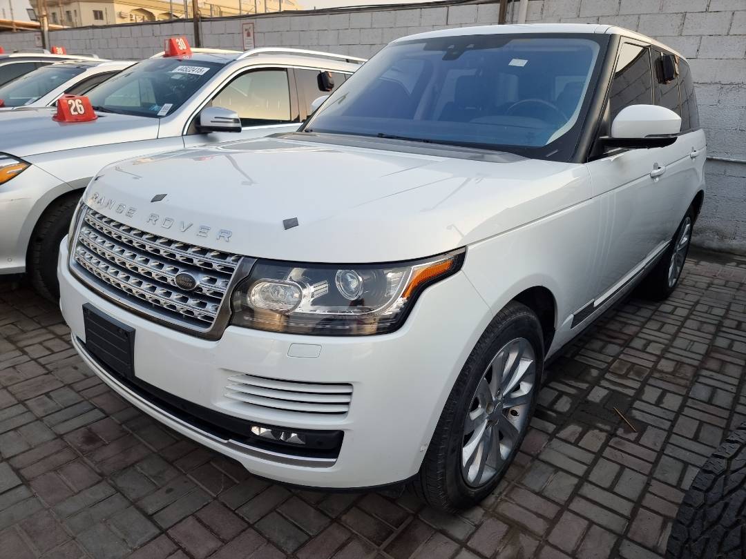 2017 LAND ROVER RANGE ROVER — 53842 Miles — Lot 353325 — Ind. 12 - Marhaba Auctions Used Cars - Image 3