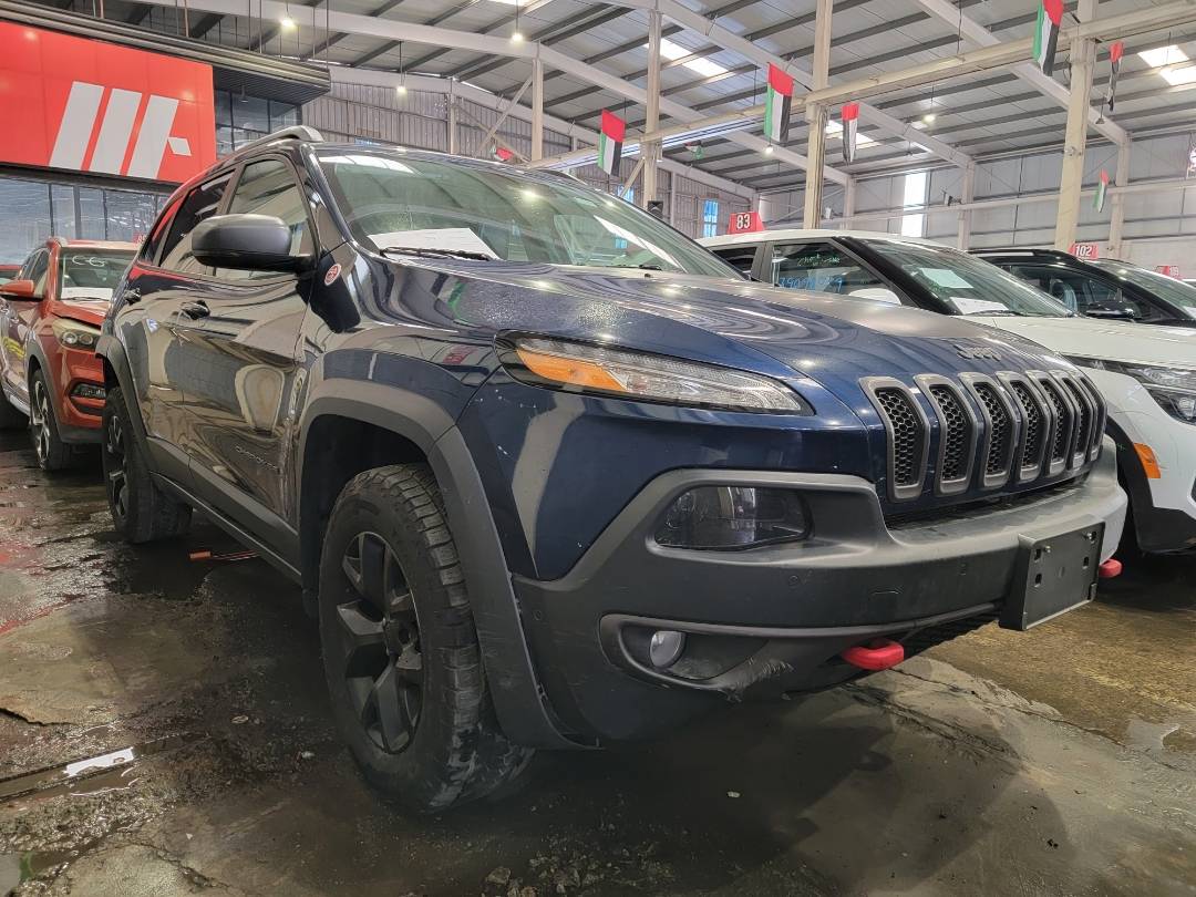2018 JEEP CHEROKEE — 93821 KM — Lot 43859 — Main - Marhaba Auctions Used Cars - Image 5