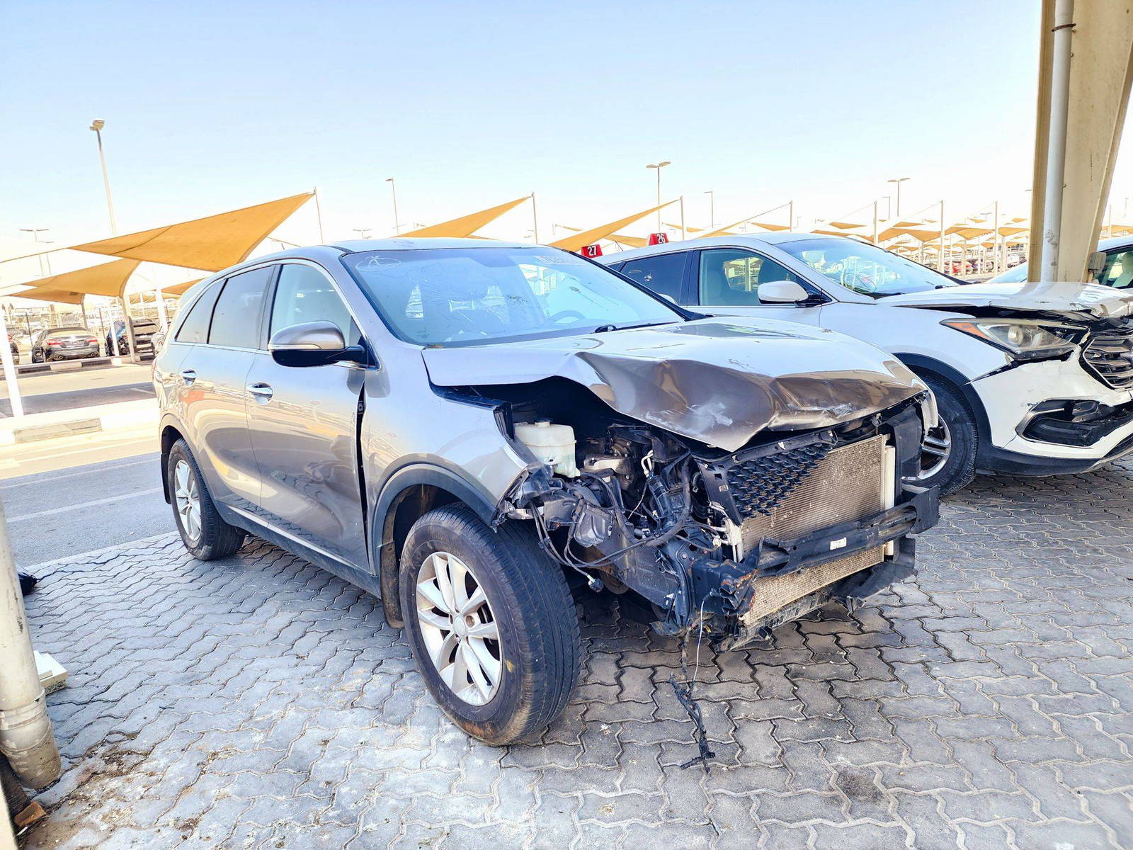 2016 KIA SORENTO — 177896 Miles — Lot 9GG124363 — Souq - Marhaba Auctions Used Cars - Image 4