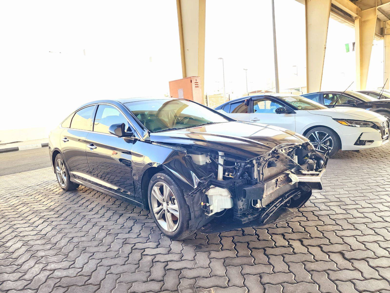 2018 HYUNDAI SONATA — 93711 Miles — Lot 39482145 — Souq - Marhaba Auctions Used Cars - Image 4