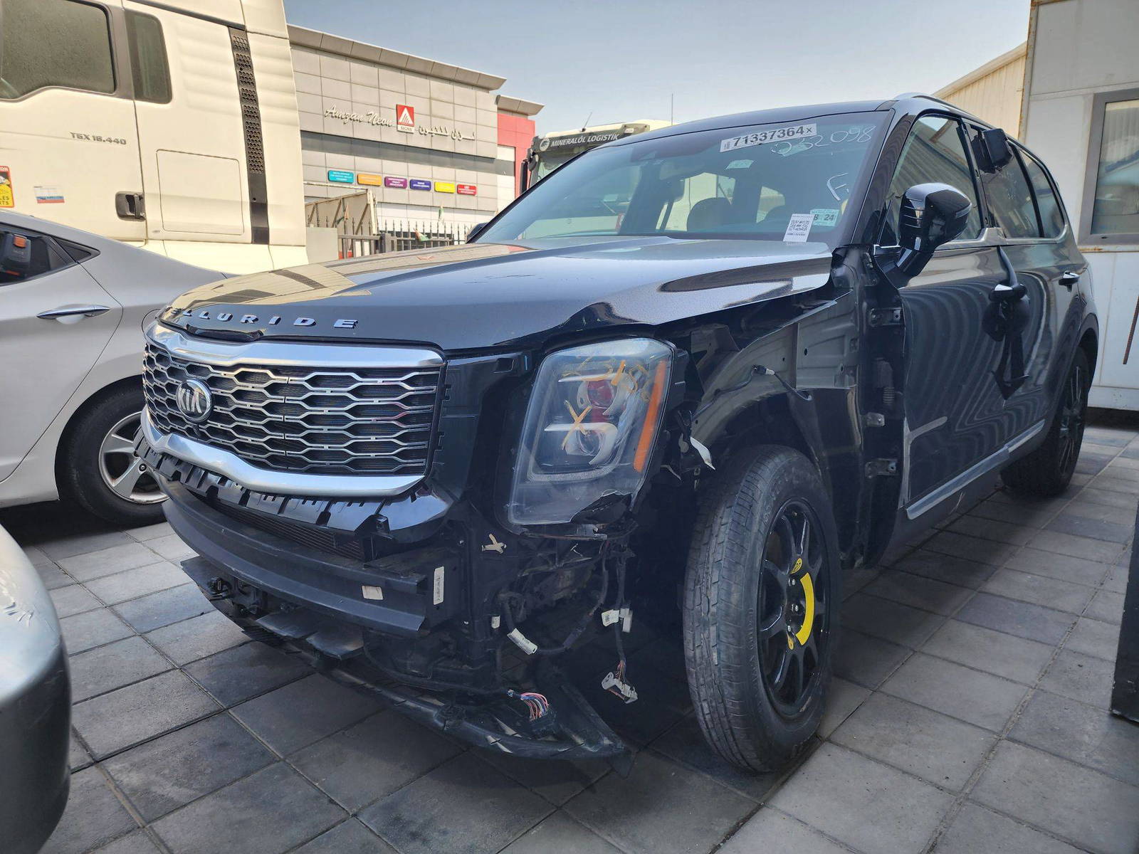 2020 KIA TELLURIDE — 72086 Miles — Lot 125487 — Al Quoz - Marhaba Auctions Used Cars - Image 3