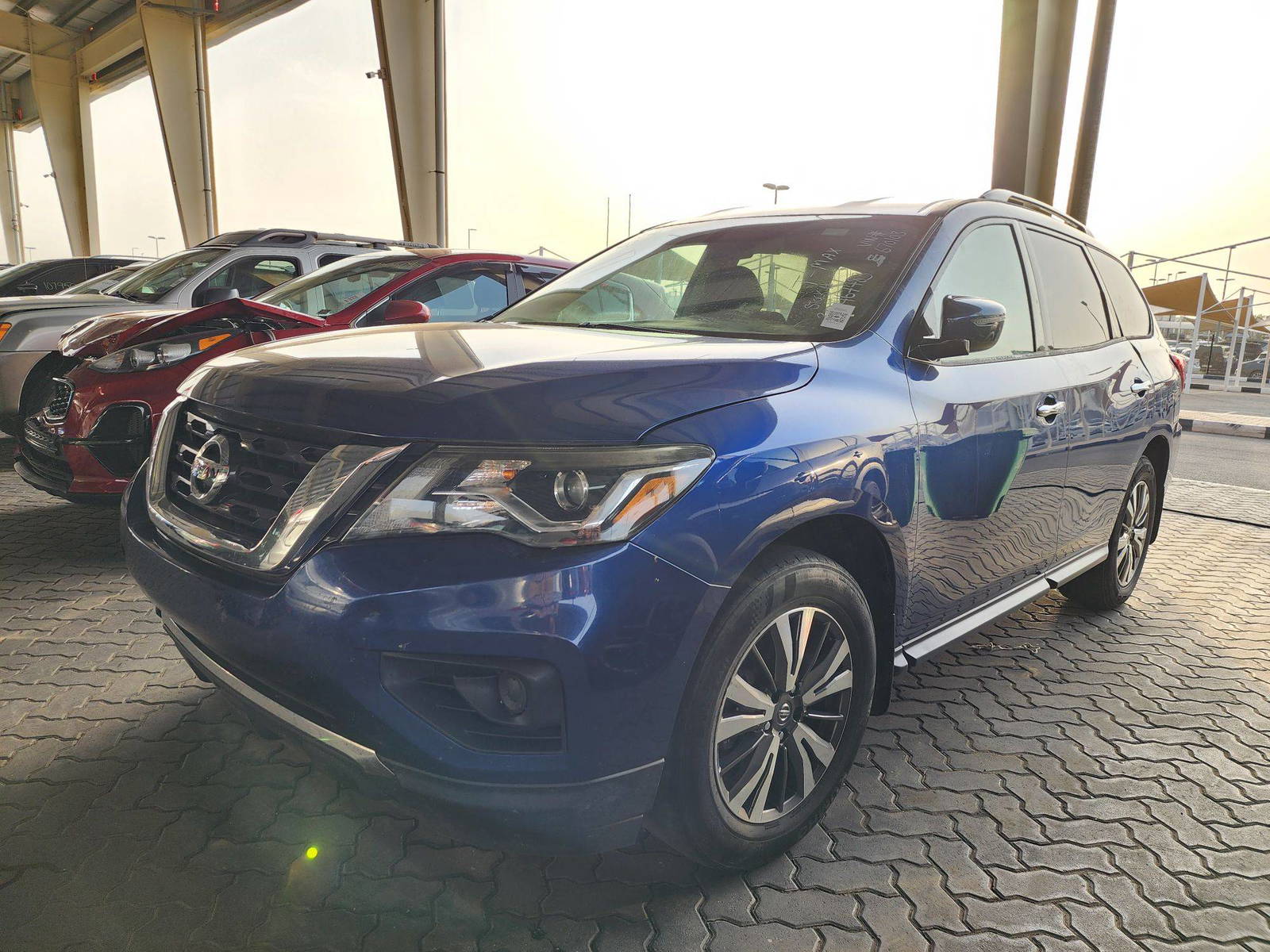 2018 NISSAN PATHFINDER — 130552 Miles — Lot 70103 — Souq - Marhaba Auctions Used Cars - Image 5