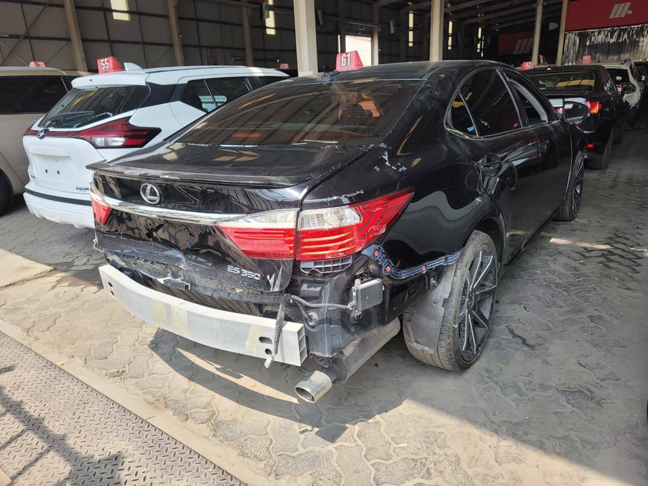 2014 LEXUS ES 350 — 169056 Miles — Lot 2E2097482 — Main - Marhaba Auctions Used Cars - Image 6