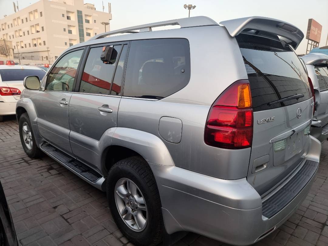 2006 LEXUS GX 470 — 195199 Miles — Lot 124587 — Ind. 12 - Marhaba Auctions Used Cars - Image 5