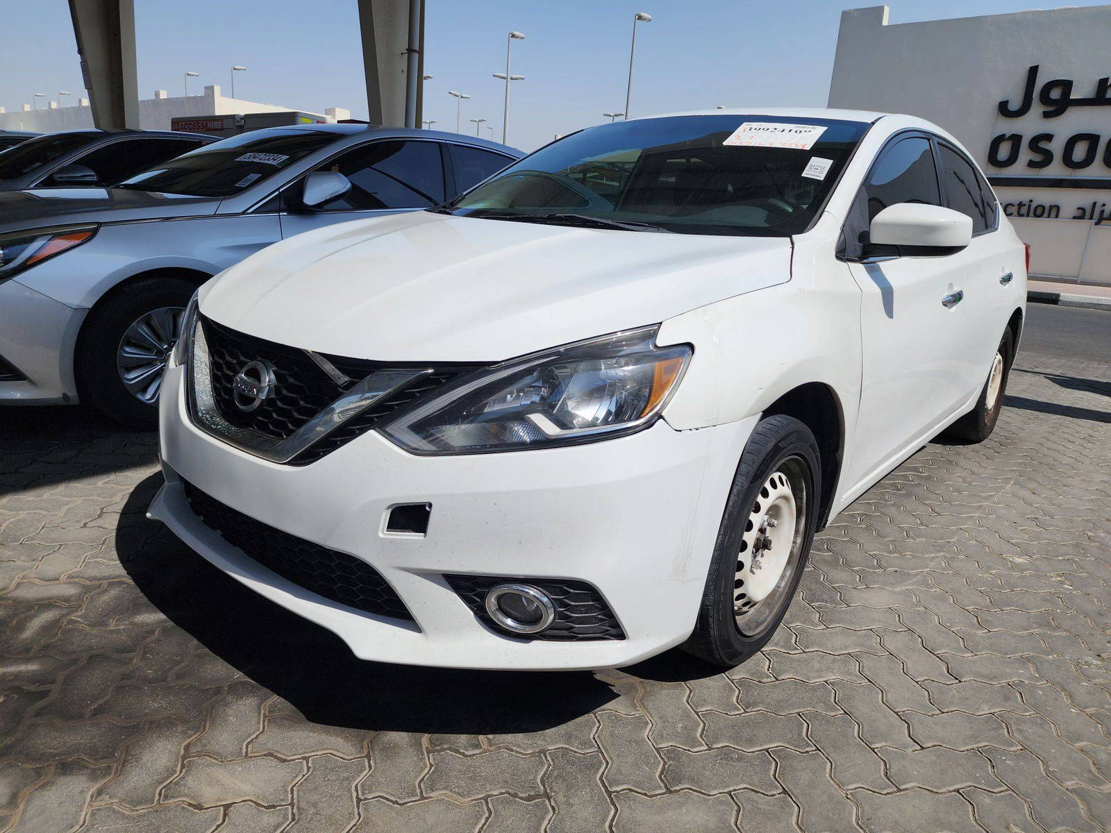2018 NISSAN SENTRA — 162312 Miles — Lot 39924169 — Souq - Marhaba Auctions Used Cars - Image 4