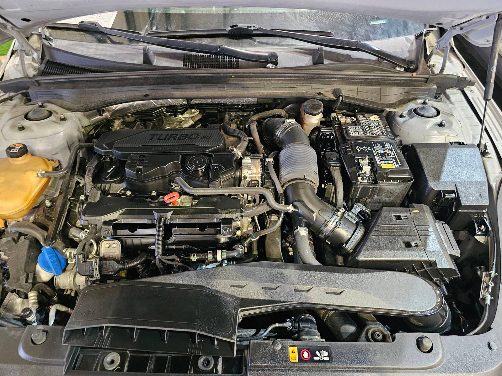 KIA K5 2023 - Marhaba Auction Used Cars - Image 11