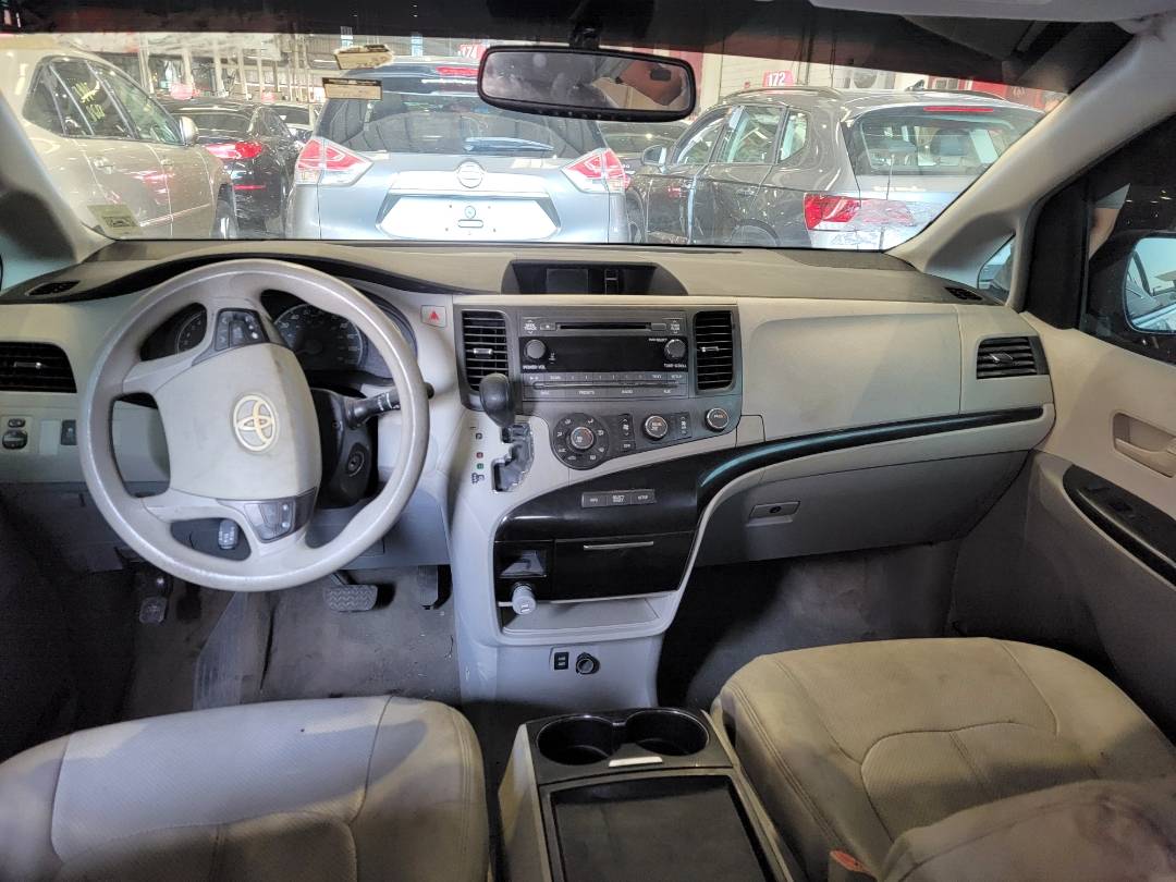 2011 TOYOTA SIENNA — 236605 Miles — Lot 45518 — Main - Marhaba Auctions Used Cars - Image 7
