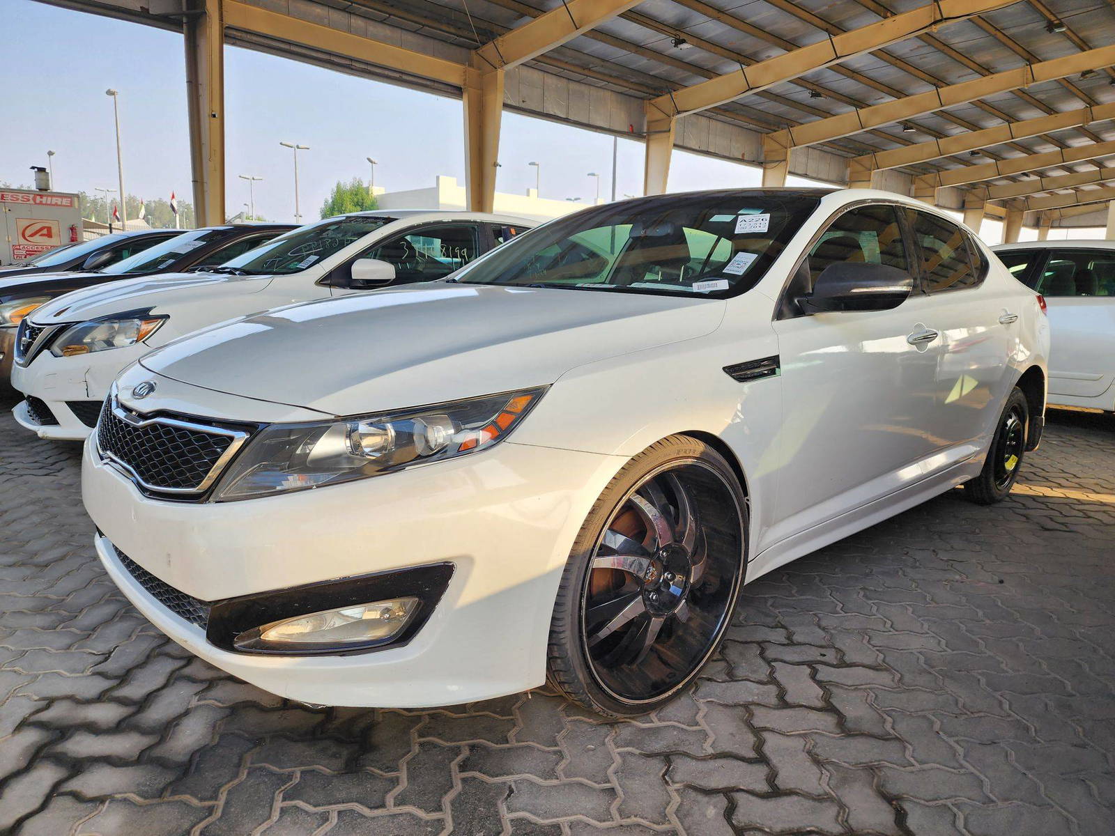 2012 KIA OPTIMA — 173513 Miles — Lot 4308 — Souq - Marhaba Auctions Used Cars - Image 4