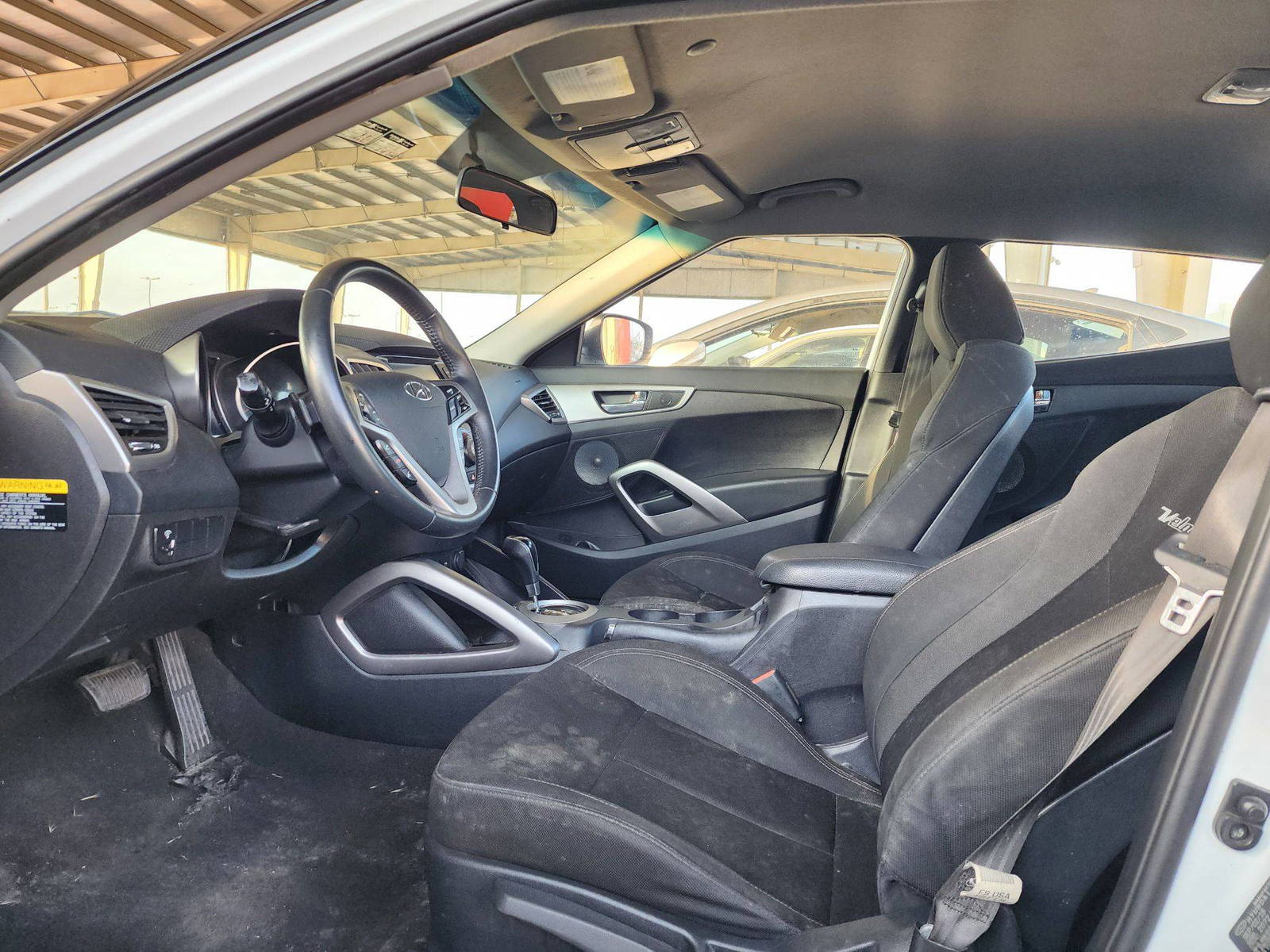 2017 HYUNDAI VELOSTER — 101399 Miles — Lot 875044 — Souq - Marhaba Auctions Used Cars - Image 8