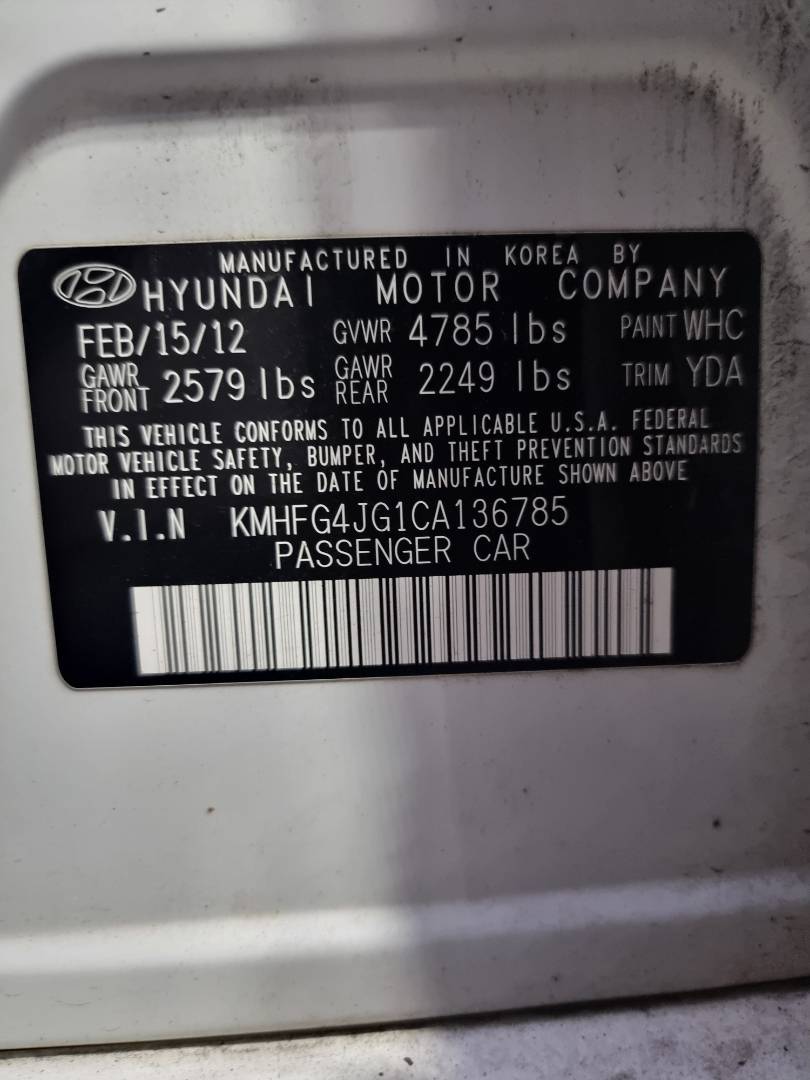 2012 HYUNDAI AZERA — 165478 Miles — Lot 136785 — Souq - Marhaba Auctions Used Cars - Image 8
